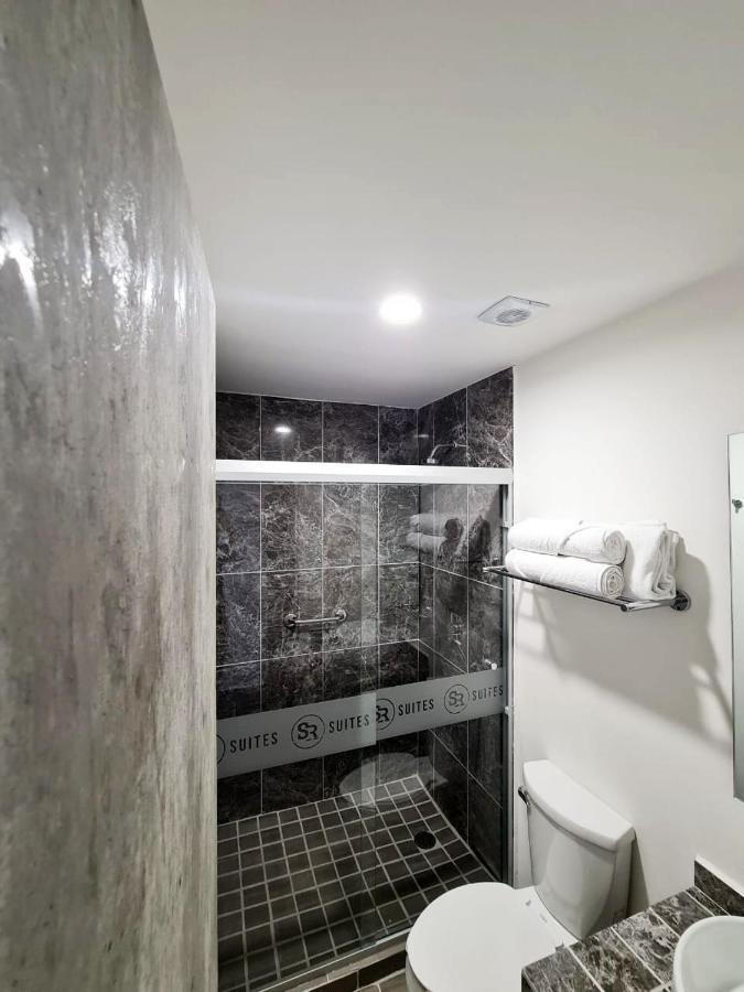 Sr Suites Zapopan Esterno foto